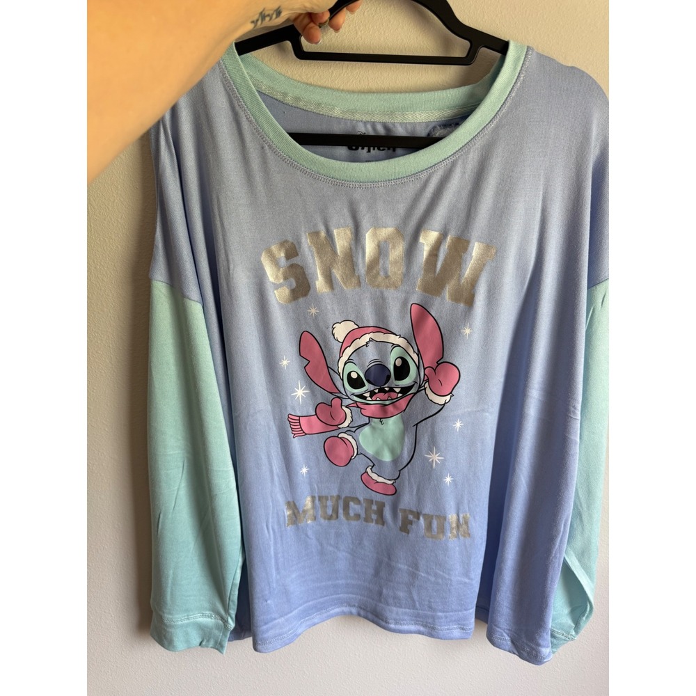 Disney Stitch Pajama Set Women 2X Blue Mint New NWT Holiday Top and Socks
